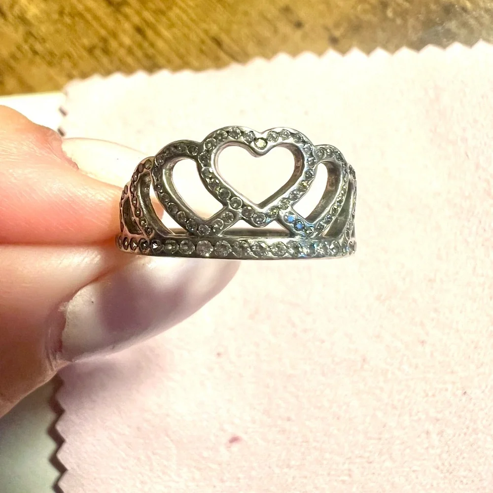 Pandora Silver Heart Tiara Ring -size 5 - Picture 3 of 7